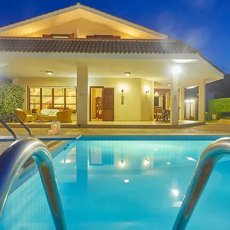 别墅 Con Piscina Privata Tra Palermo E Cefalu Ac - Bbq - Wi-fi Free