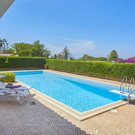 Con Piscina Privata Tra Palermo E Cefalu Ac - Bbq - Wi-fi Free 别墅